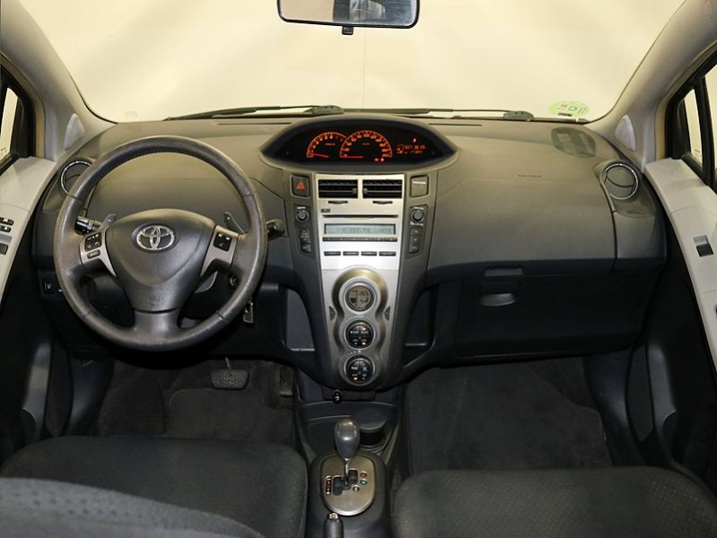 Toyota Yaris 1.3 VVT-I TS Comfortdrive 101CV
