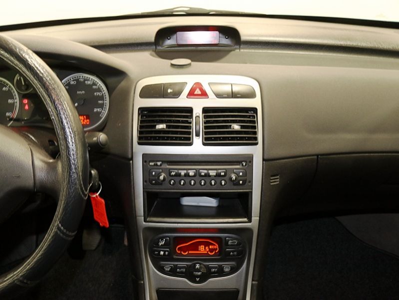 Peugeot 307 SW 2.0 HDi 90