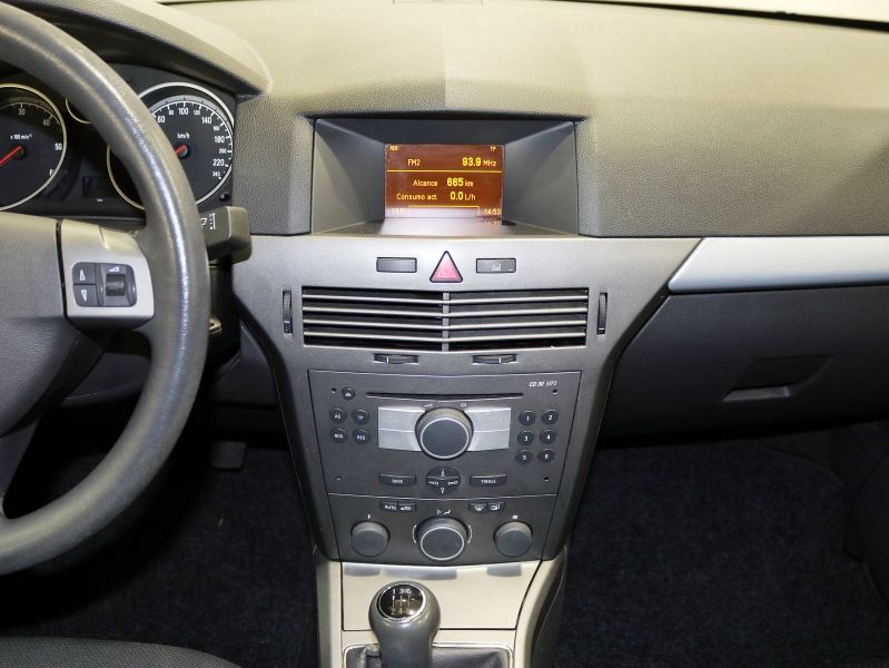 Opel Astra 1.7 CDTI GTC Enjoy 100 CV