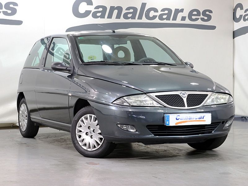 Lancia Ypsilon 1.2 8v