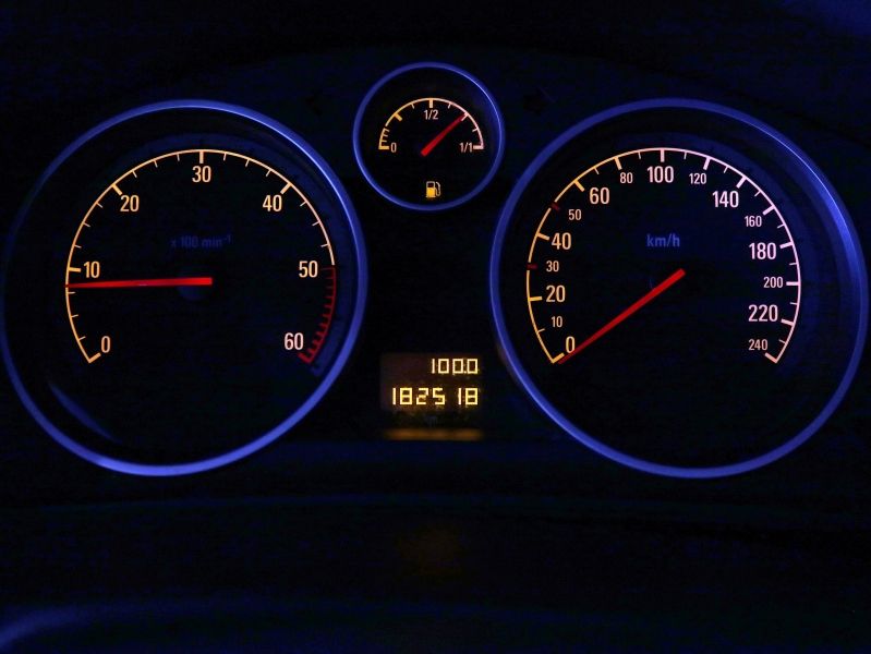 Opel Astra 1.7 CDTI GTC Enjoy 100 CV