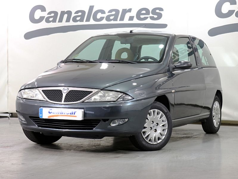Lancia Ypsilon 1.2 8v