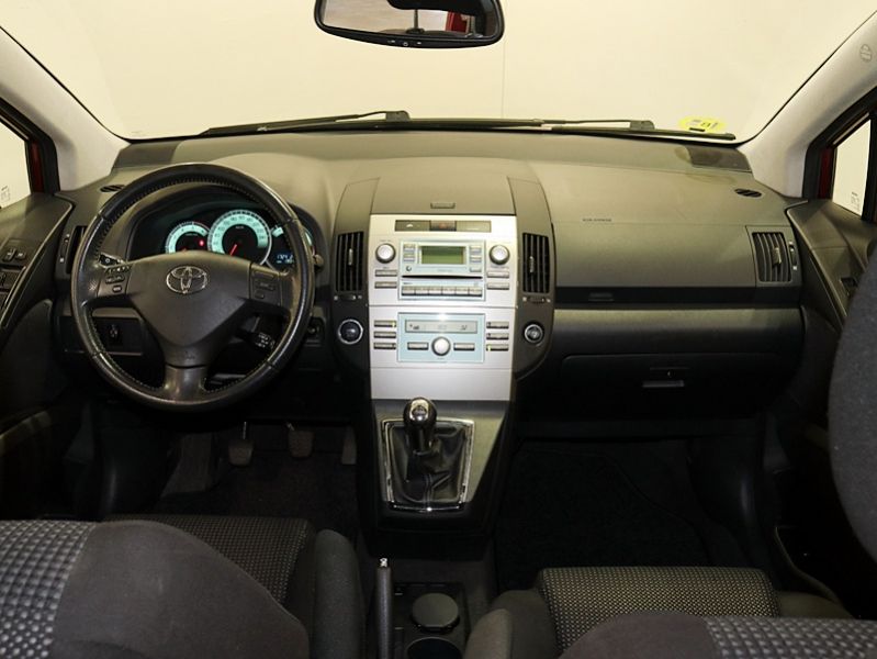 Toyota Verso 2.2 D-4D Sport 130 kW (177 CV)