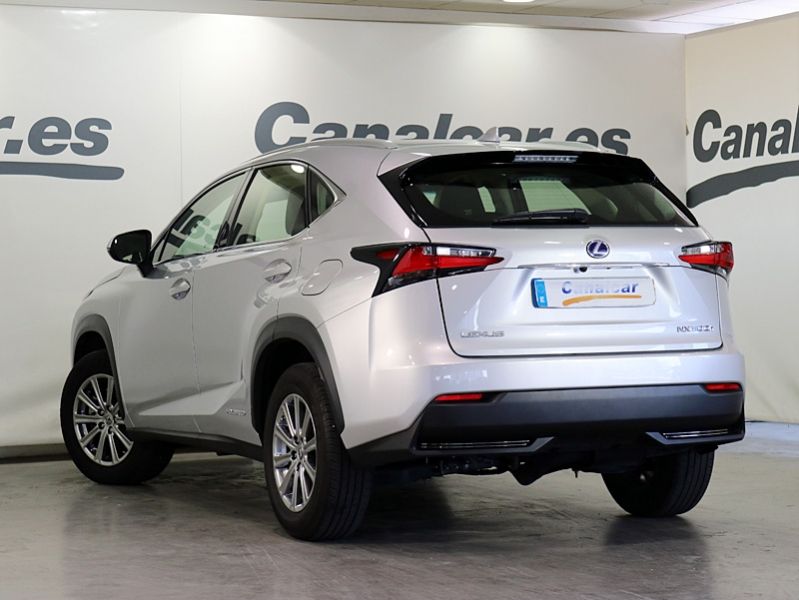 Lexus NX 300h 300h Business Navigation 2WD 155 cv