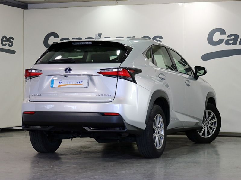 Lexus NX 300h 300h Business Navigation 2WD 155 cv