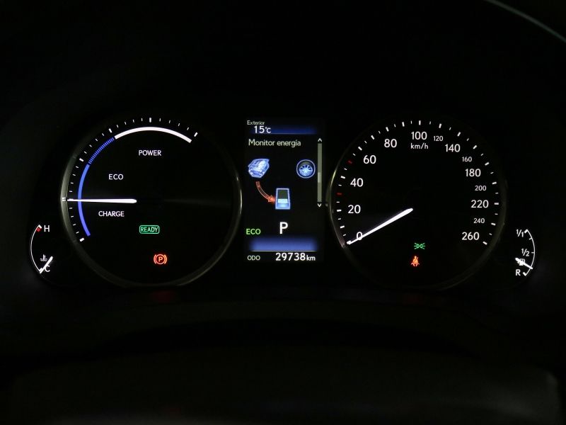 Lexus IS 300 h Executive 223 CV