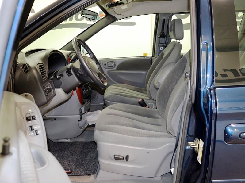 Chrysler Voyager 2.8 CRD LX Auto 7 Plazas 150CV