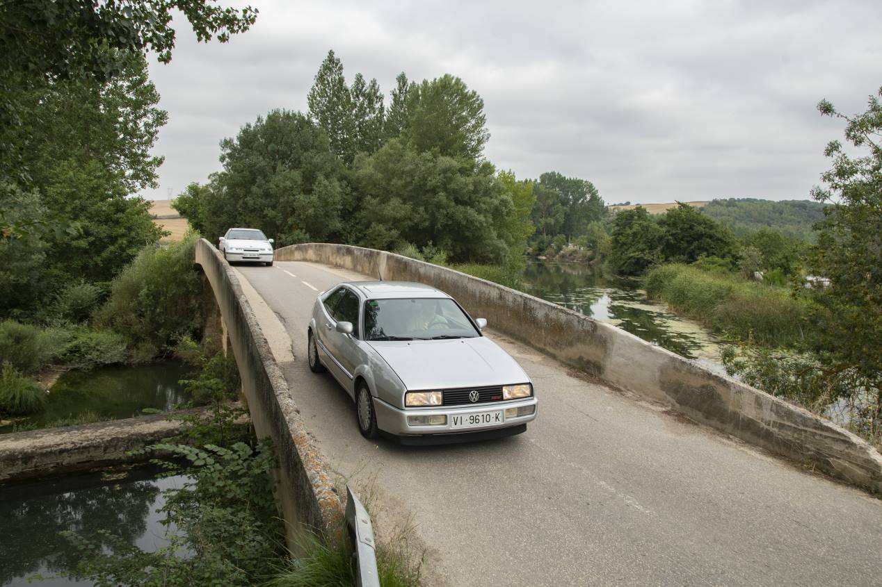 Coupés de leyenda: Opel Calibra vs VW Corrado