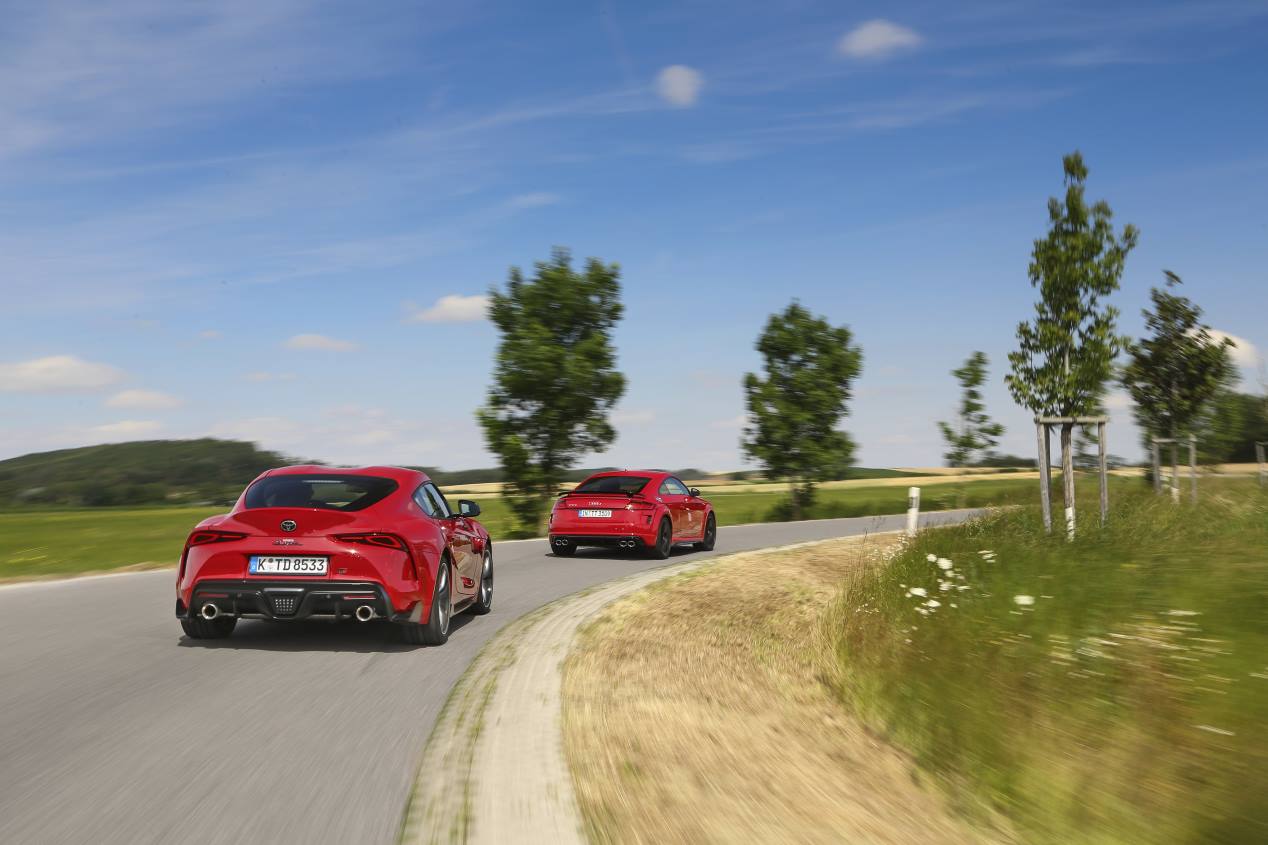 Audi TTS Competition vs Toyota Gr Supra: razón frente a corazón