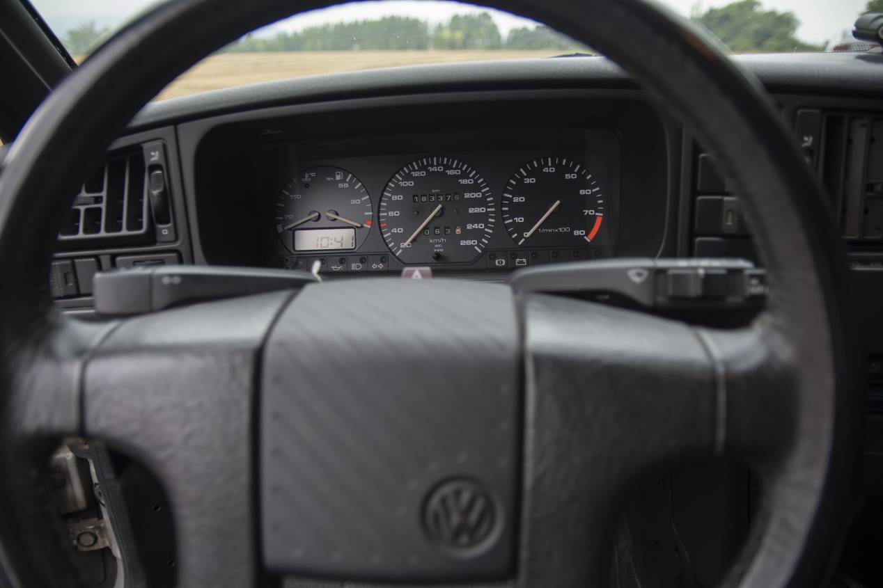 Coupés de leyenda: Opel Calibra vs VW Corrado