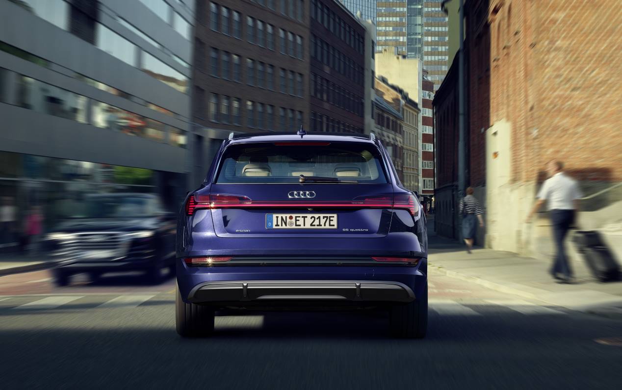 Audi e-tron 2020: el SUV eléctrico, más eficiente y con más autonomía