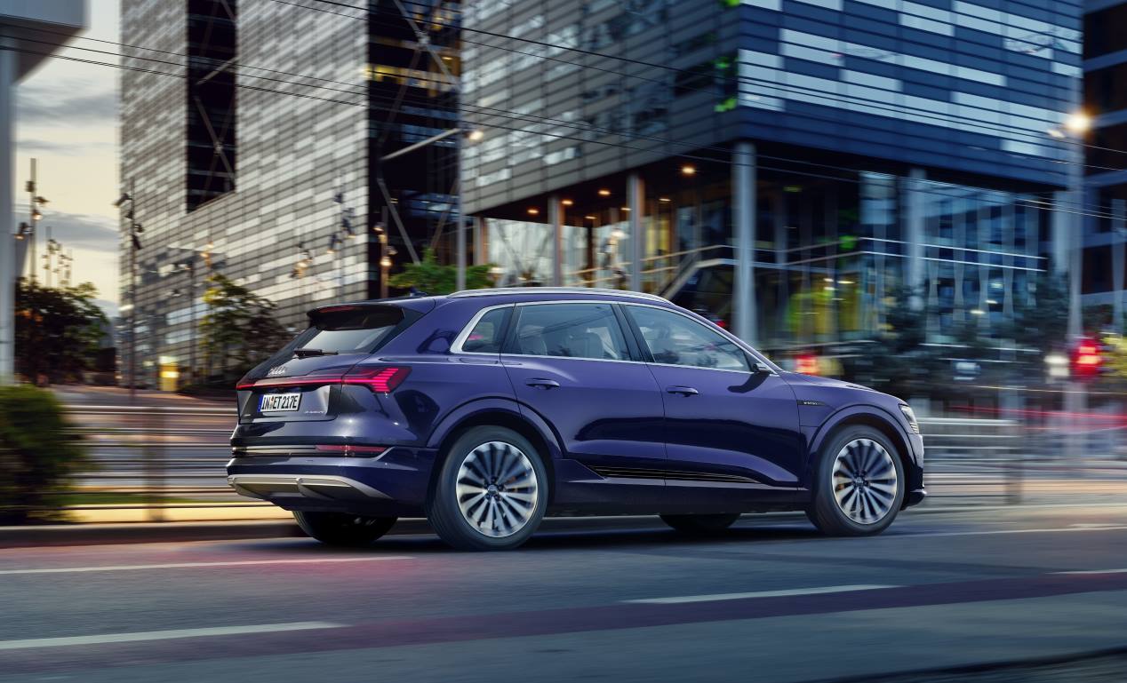 Audi e-tron 2020: el SUV eléctrico, más eficiente y con más autonomía