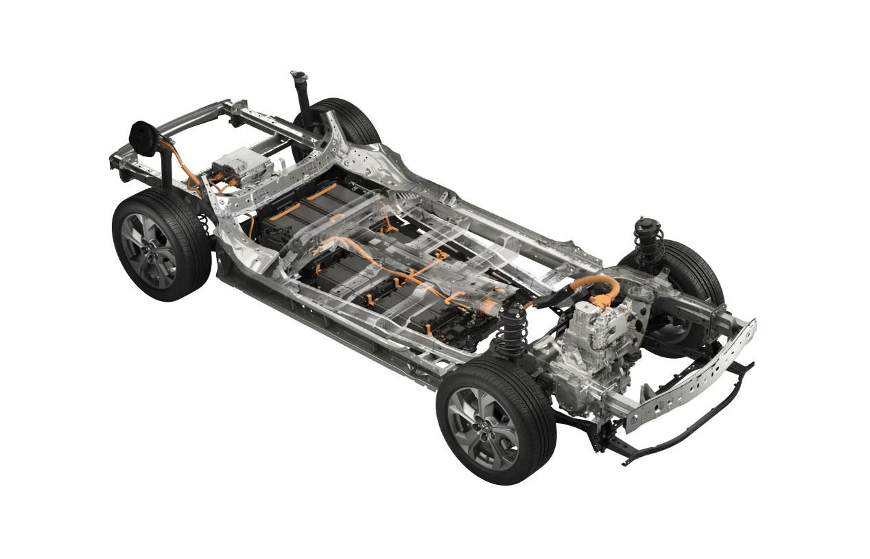 Mazda MX-30, a prueba el nuevo SUV eléctrico, en versión prototipo