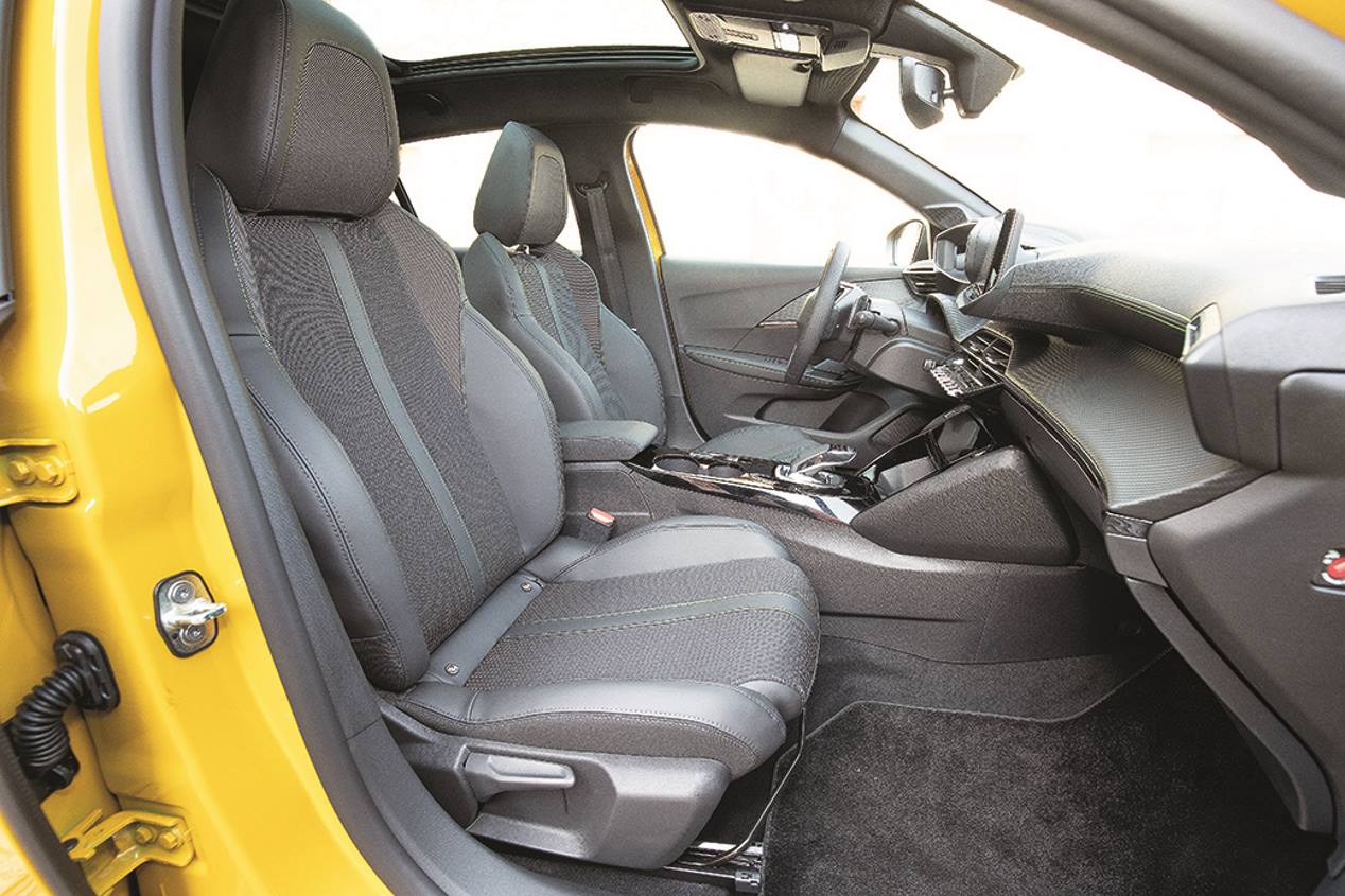 Nuevo Peugeot 208 1.2 PureTech: un utilitario de pasarela