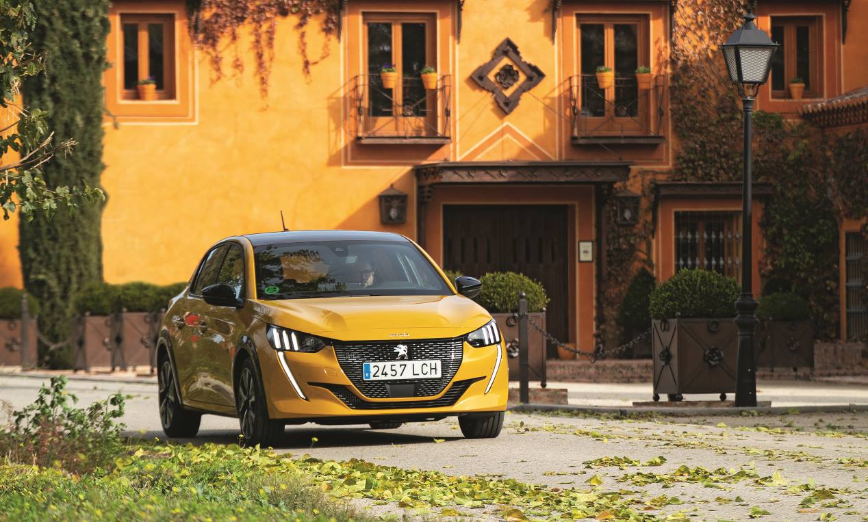 Nuevo Peugeot 208 1.2 PureTech: un utilitario de pasarela