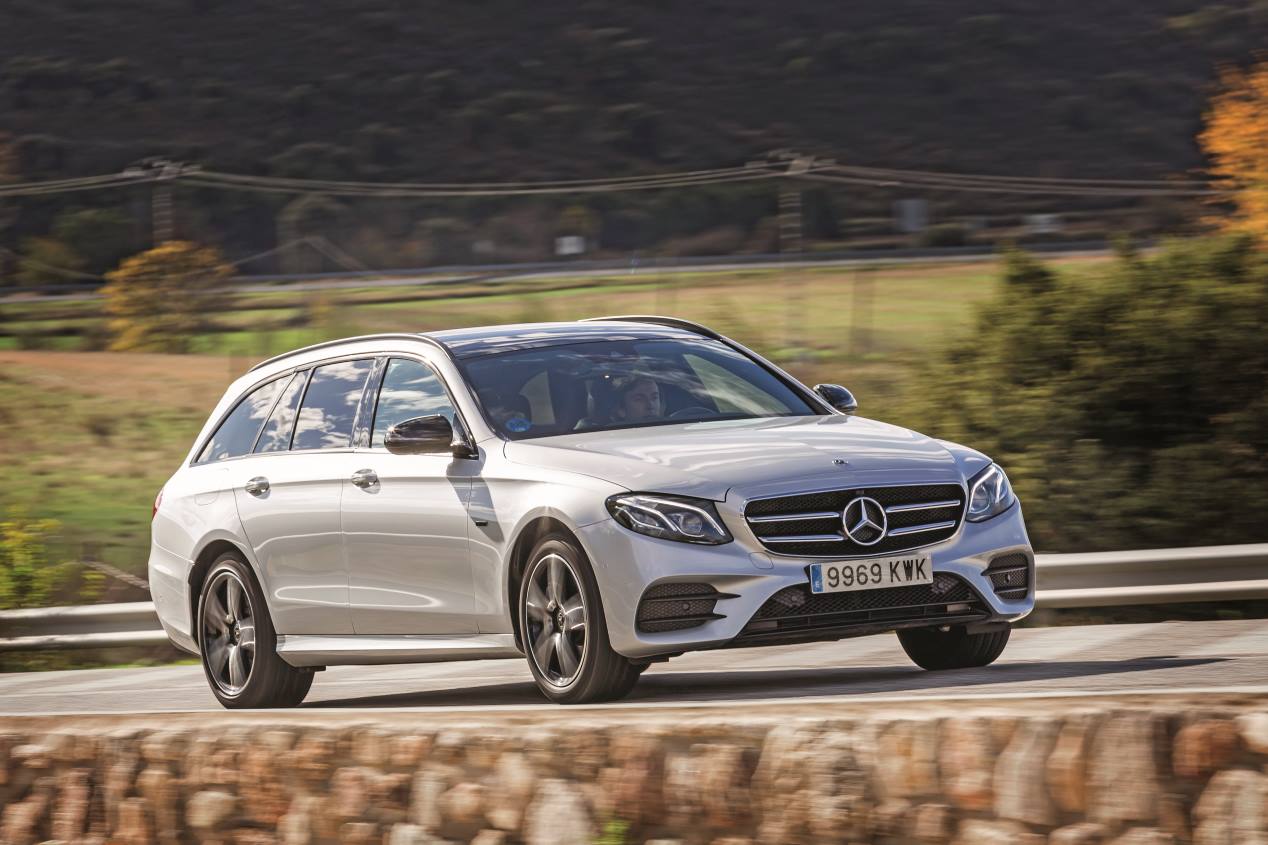 Mercedes E300 de Estate: familiar, diésel, híbrido enchufable y muy versátil