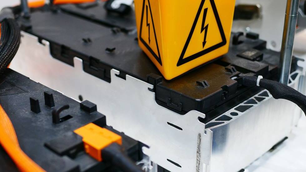 España, fuera del gran proyecto de baterías eléctricas en Europa