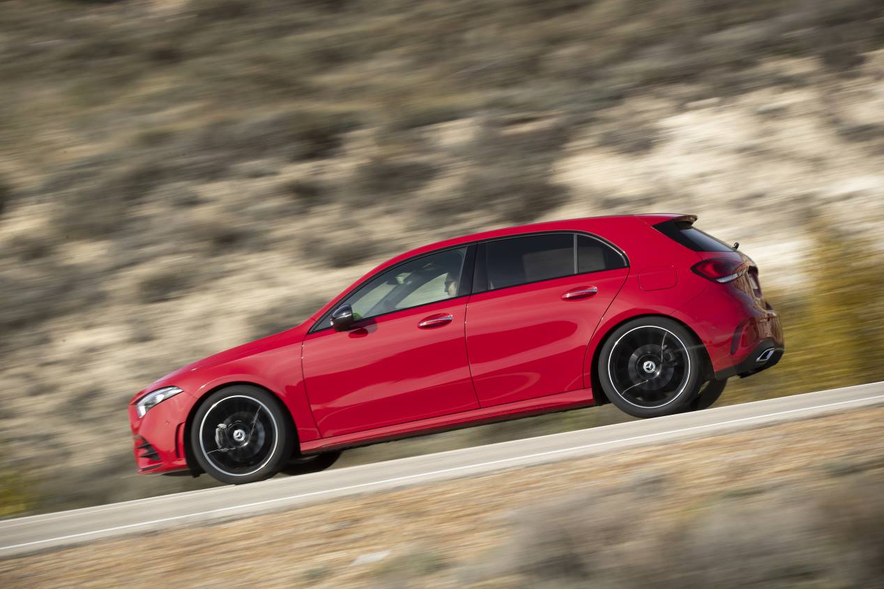 Mazda3 frente a Mercedes Clase A: dos compactos de gran personalidad