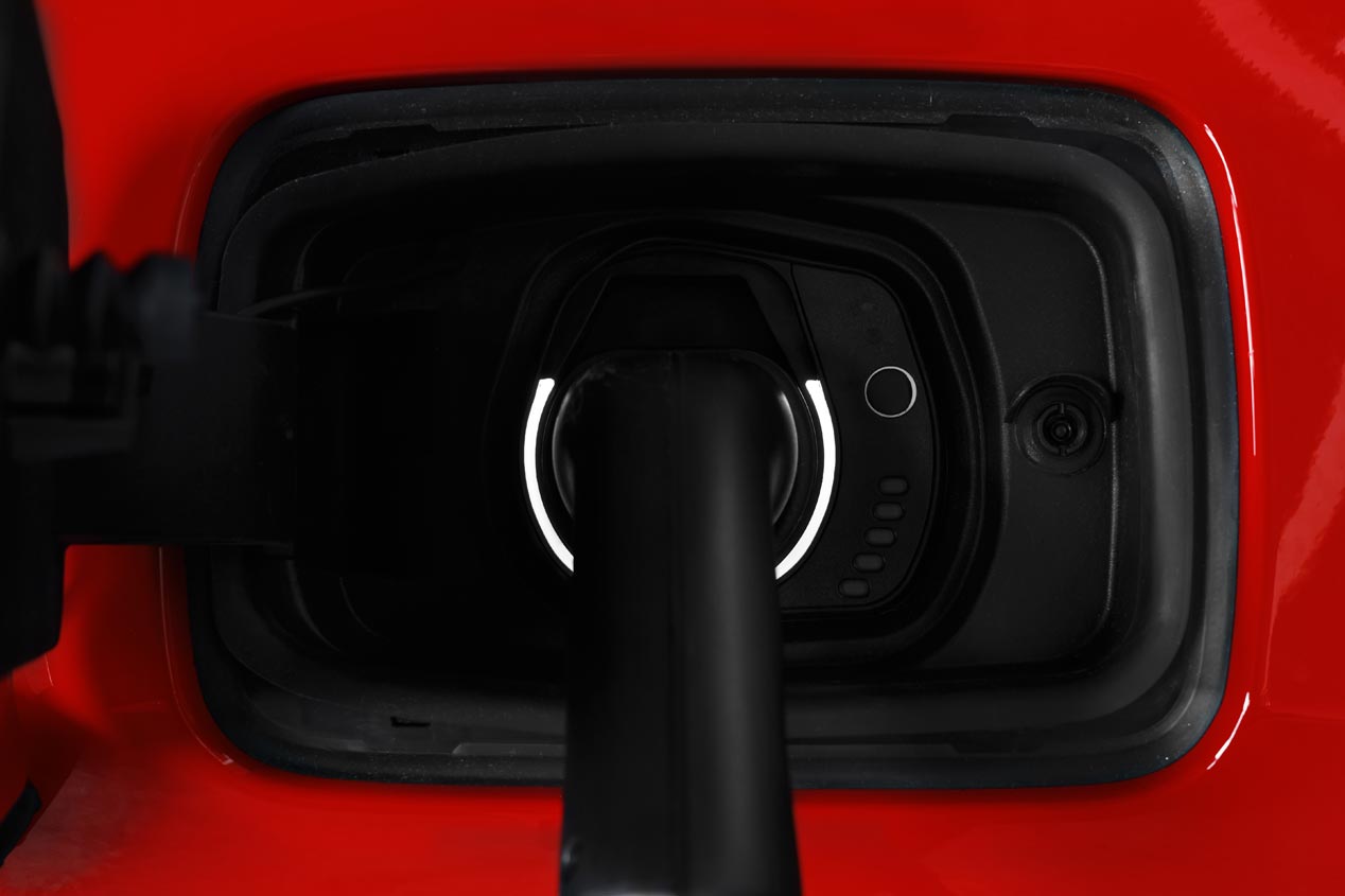 Jeep Renegade y Compass PHEV híbridos enchufables, en 2020