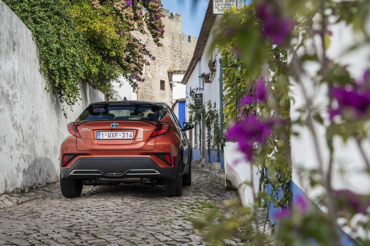 Toyota C-HR 2020: el nuevo SUV híbrido, ya a la venta