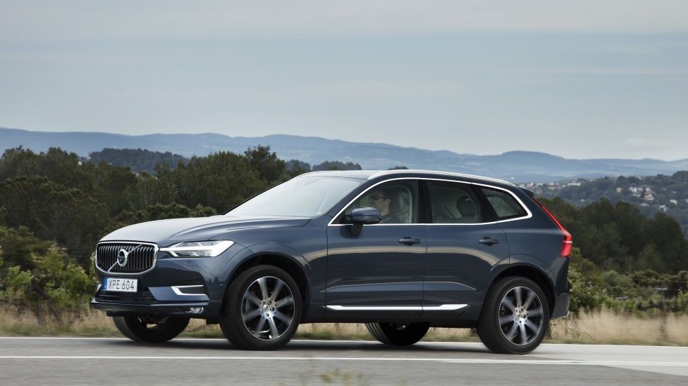 Volvo XC60 B4 (Diesel/Hybrid) AWD Core - NUOVA 