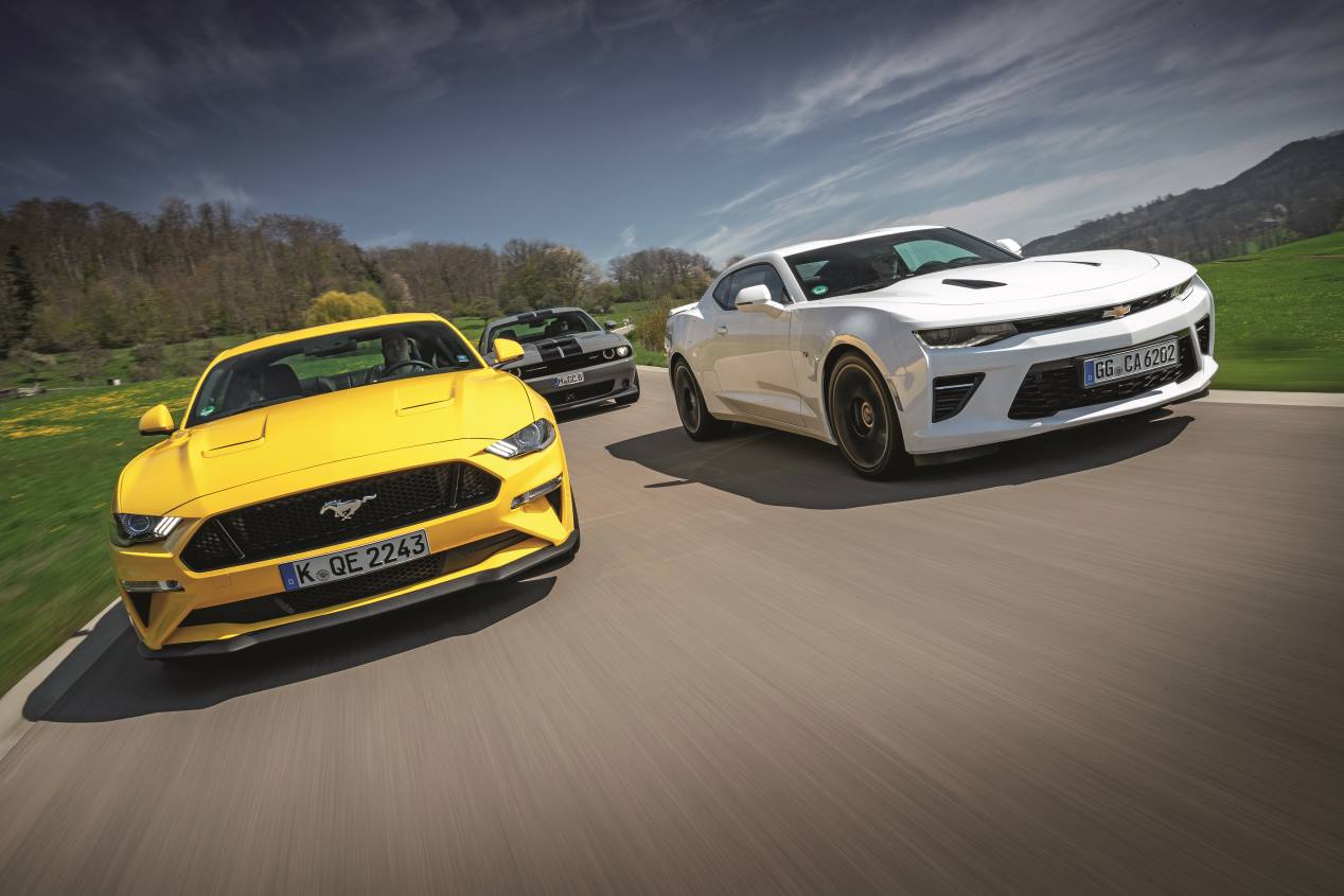 Chevrolet Camaro, Dodge Challenger y Ford Mustang, frente a frente
