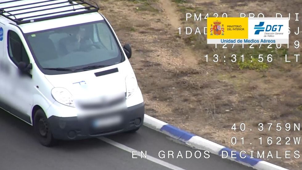 Así caza ya infracciones el dron de la DGT, y otras grandes pilladas en carretera