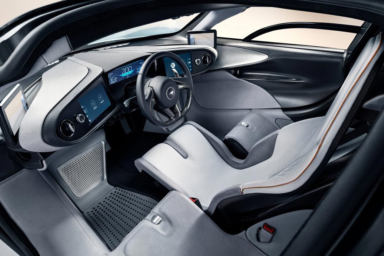 McLaren Speedtail: récord de velocidad en Woking