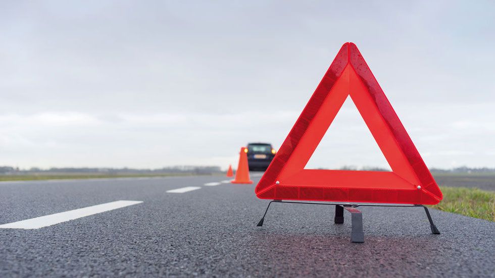 Esto es lo que NO debes hacer ante una emergencia en carretera
