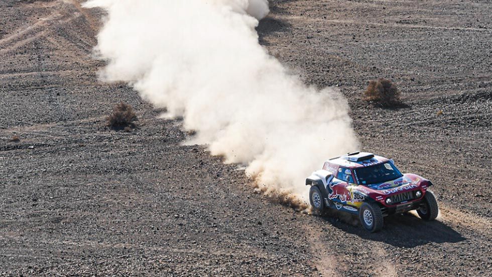 Dakar 2020: victoria de etapa para Carlos Sainz, nuevo líder; Alonso, quinto. | Foto: Eric Vargiolu