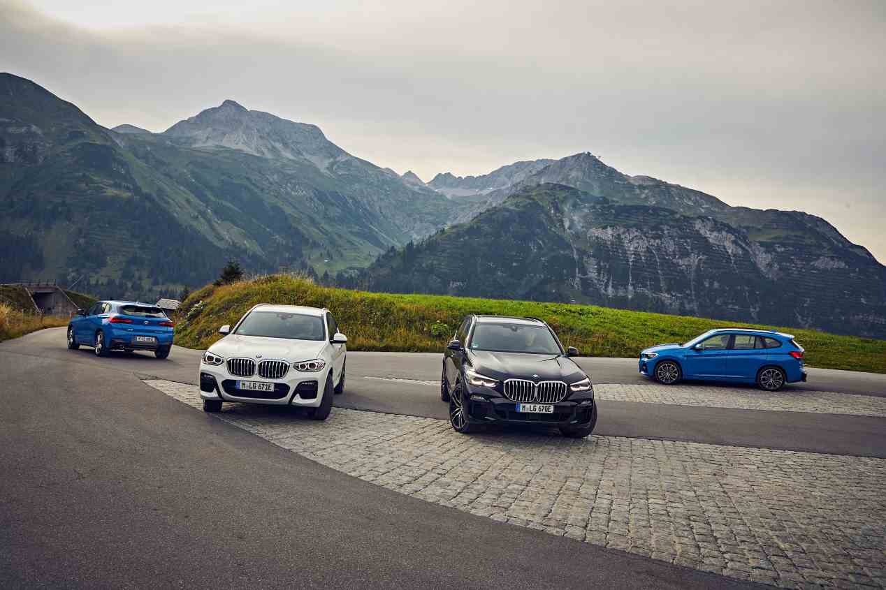 BMW X1 y X2 xDrive25e 2020: fotos de los nuevos SUV