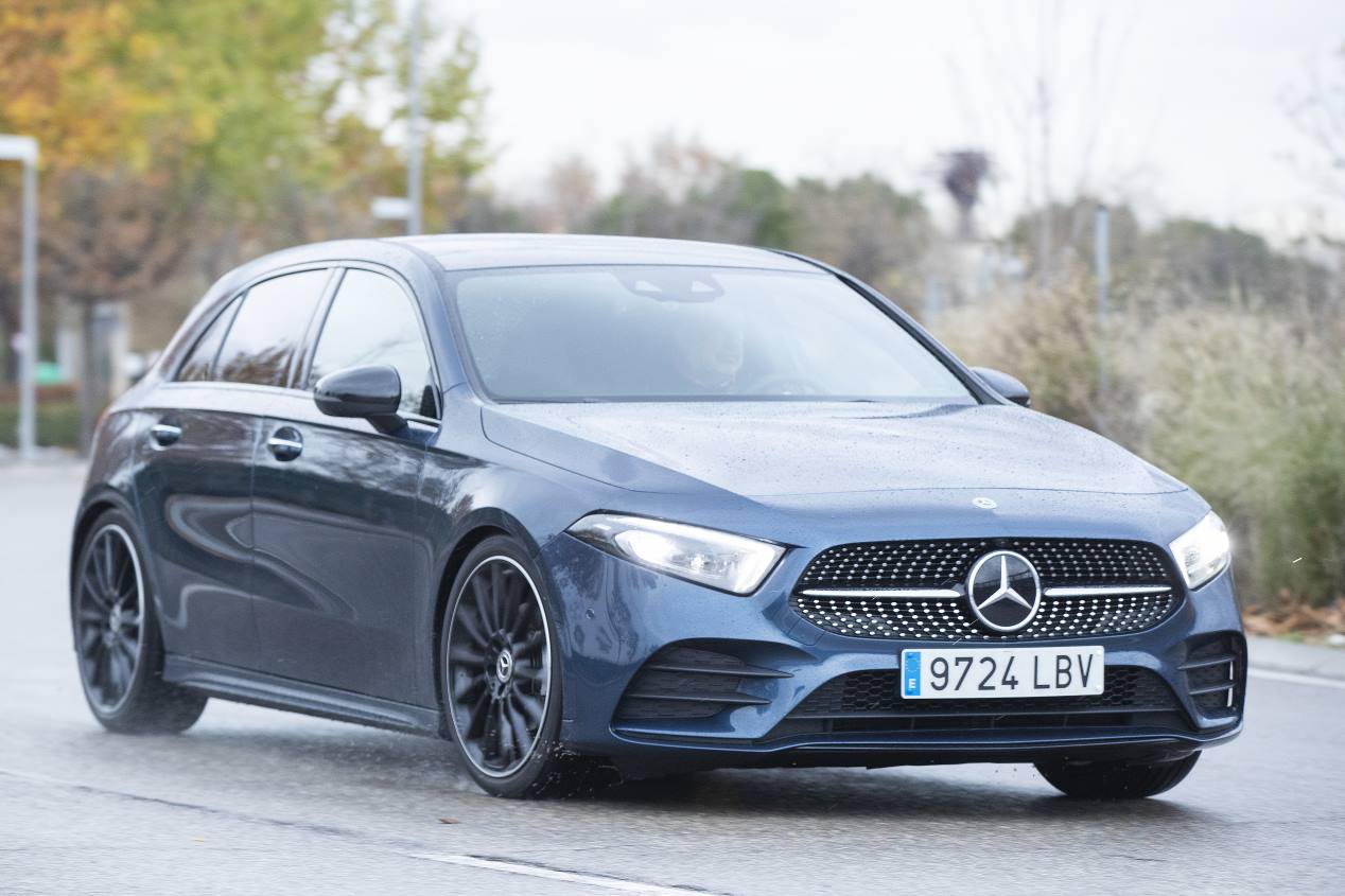 Comparativa: BMW 118d vs Mercedes Clase A 200 d