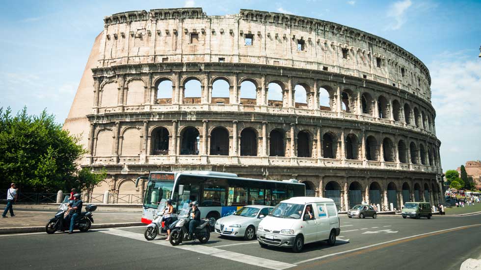Otra medida drástica: Roma prohíbe realmente la circulación de coches diésel