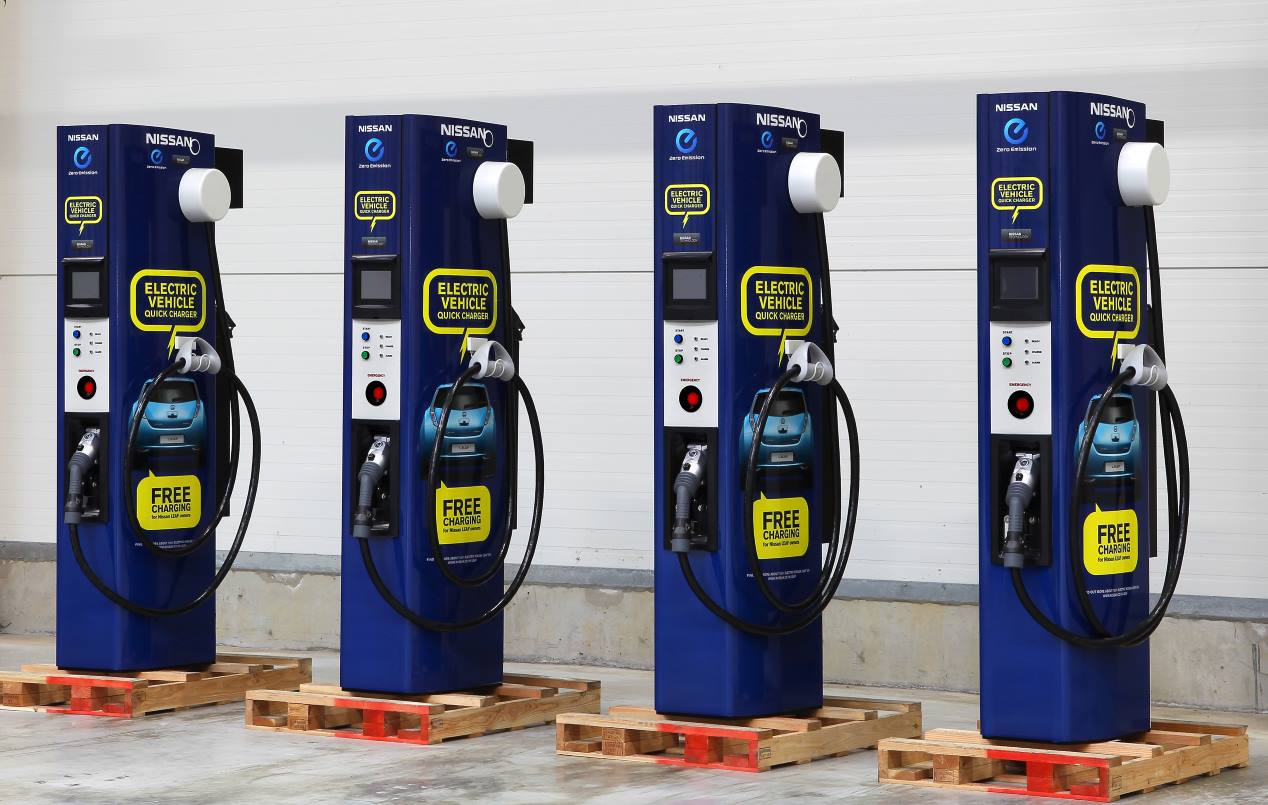Consejos para ahorrar conduciendo en un coche eléctrico