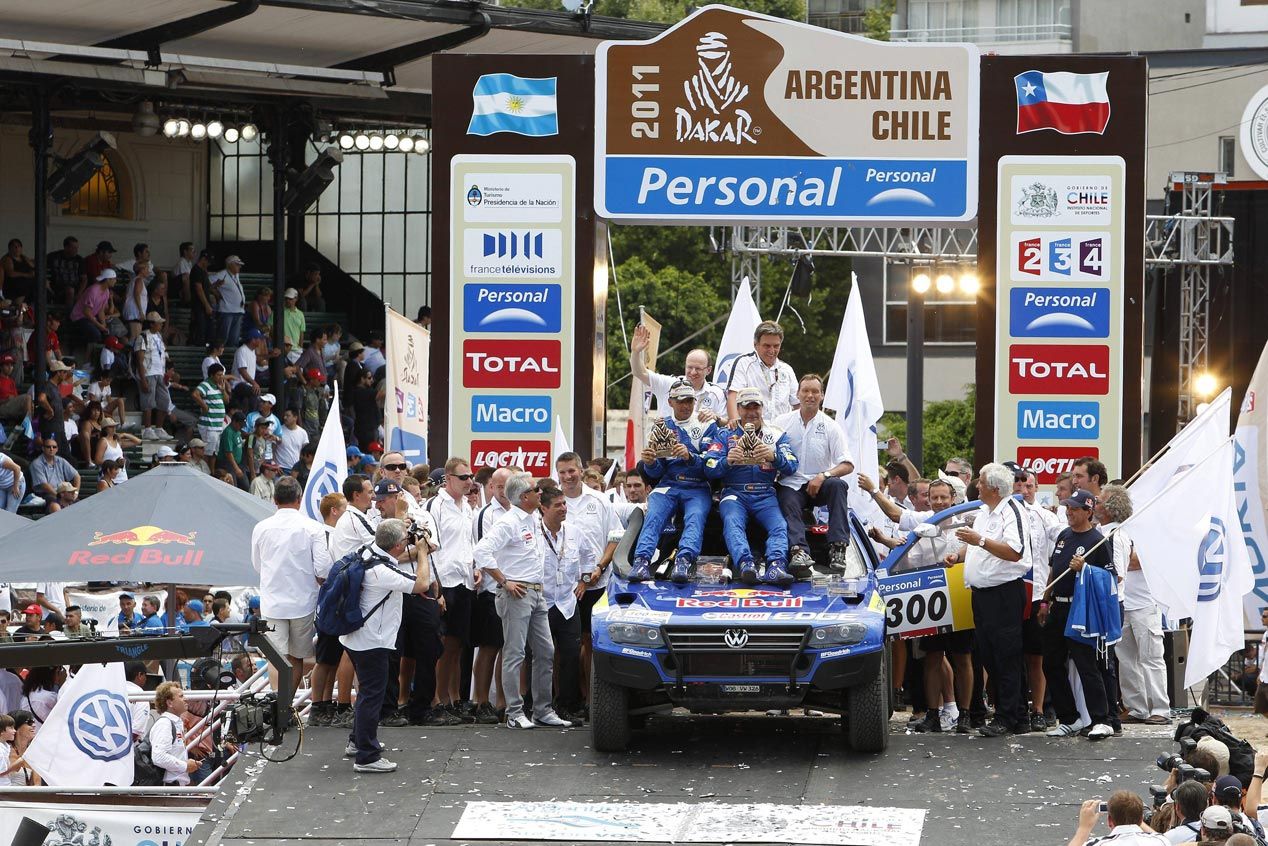 Las mejores imágenes de Carlos Sainz y Lucas Cruz en el Rally Dakar