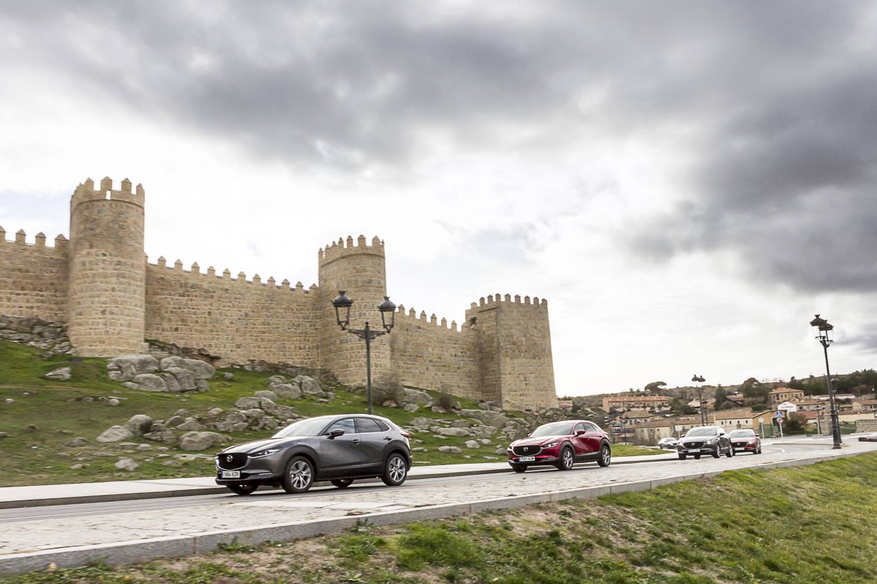 De Madrid a Ávila, un día de ruta con el Mazda CX-30