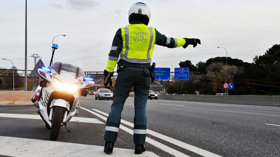 Así es la nueva lectura de matrículas de la DGT que vigila ya todo esto de tu coche