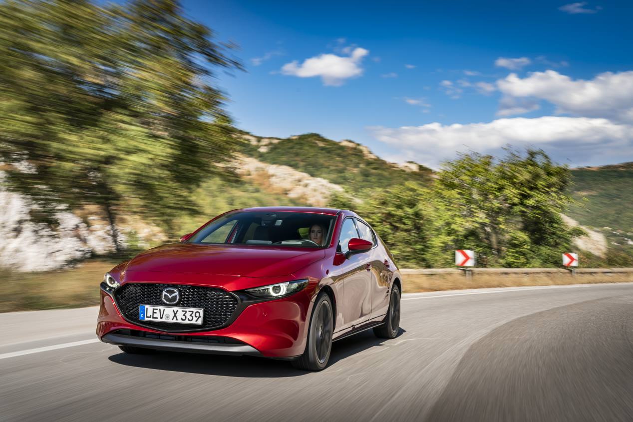 Los Mazda3 y CX-30, con nuevo motor de gasolina 2.0 Skyactiv-G 150 M Hybrid