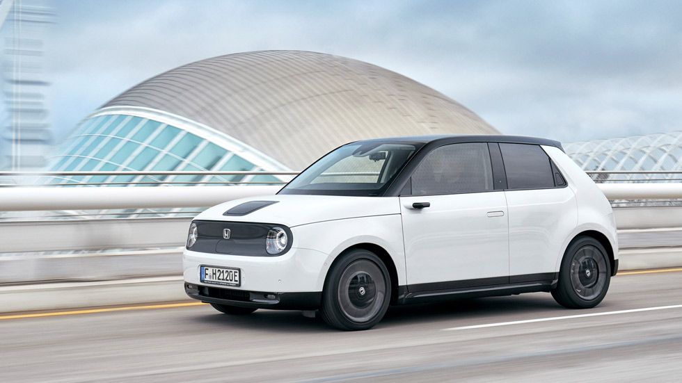 Honda e 2020: claves y detalles de equipamiento del eléctrico japonés