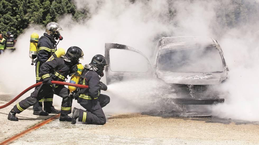 ¿Son seguros los coches eléctricos en caso de accidente? Todas las preguntas y respuestas