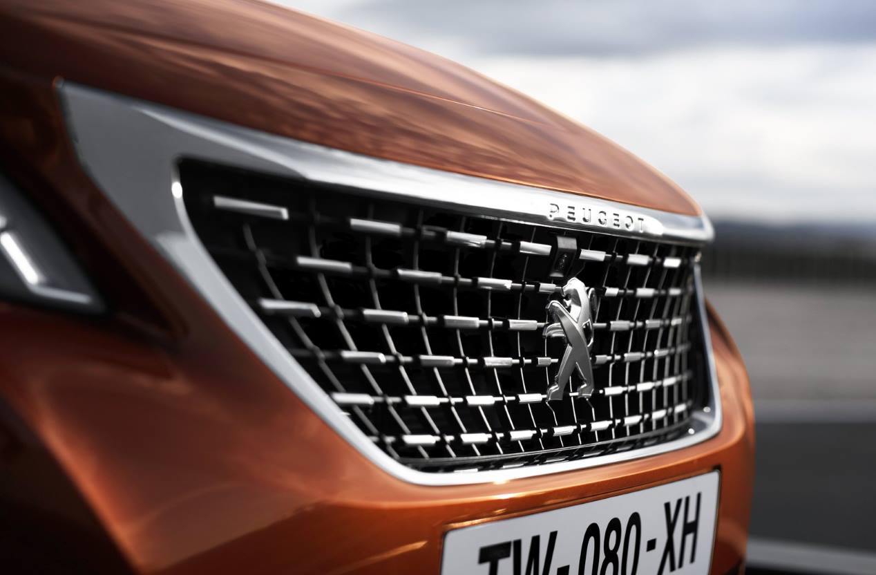 La renovación del Peugeot 3008 2020, a la venta este verano