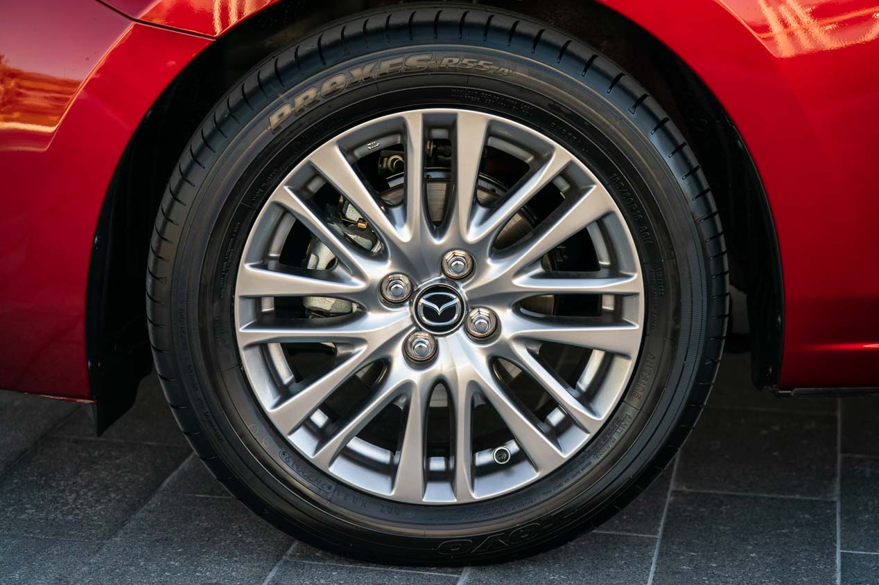 Mazda 2: con etiqueta Eco y mejoras en la percepción de calidad. Lo conducimos.