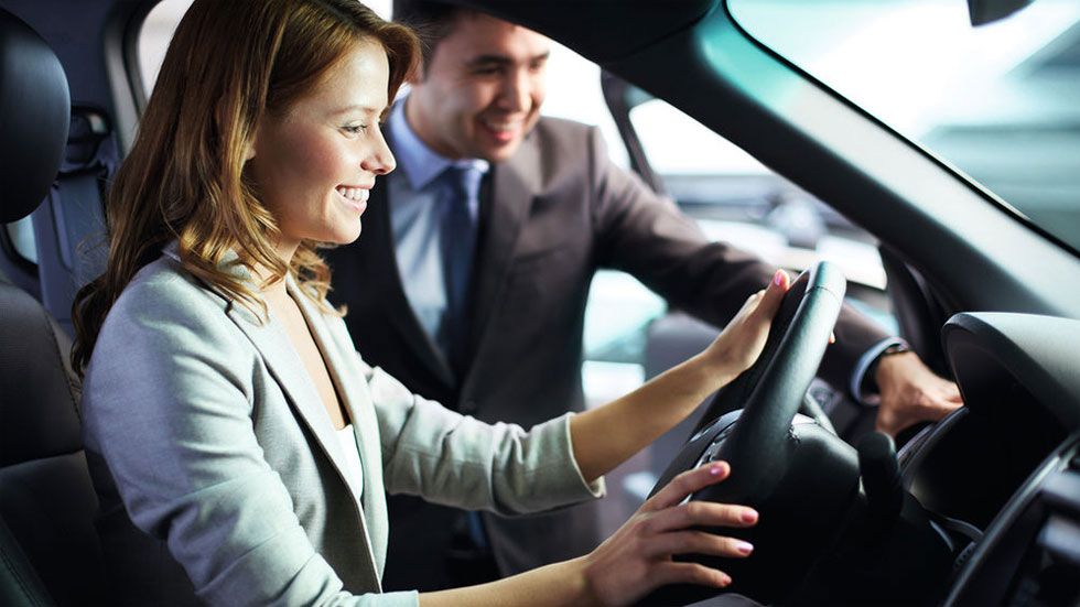 El engaño en la financiación de tu coche: te prometen ahorrar dinero… y sale más caro