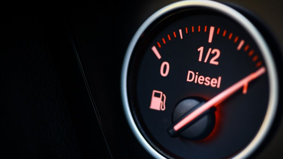 Opinión: Doña Erre que Erre, no sigamos hundiendo el coche diésel