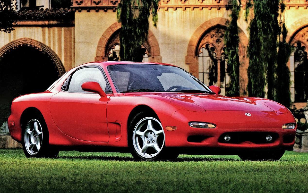 Mazda RX-7 con motor rotativo: un deportivo de culto