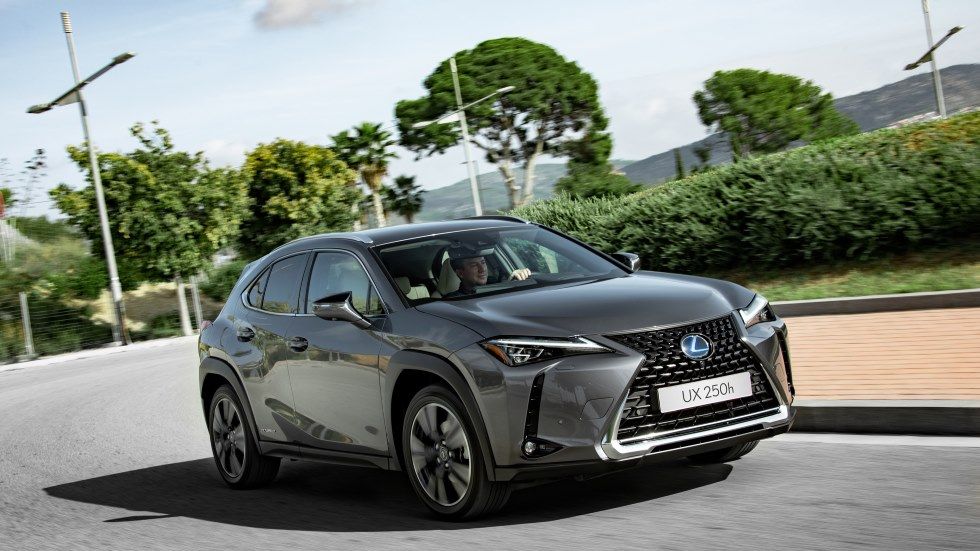 Lexus UX 250h Executive Plus: precio y datos para España de la nueva versión del SUV