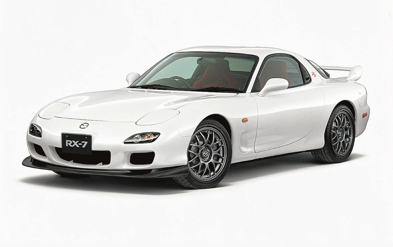 Mazda RX-7 con motor rotativo: un deportivo de culto