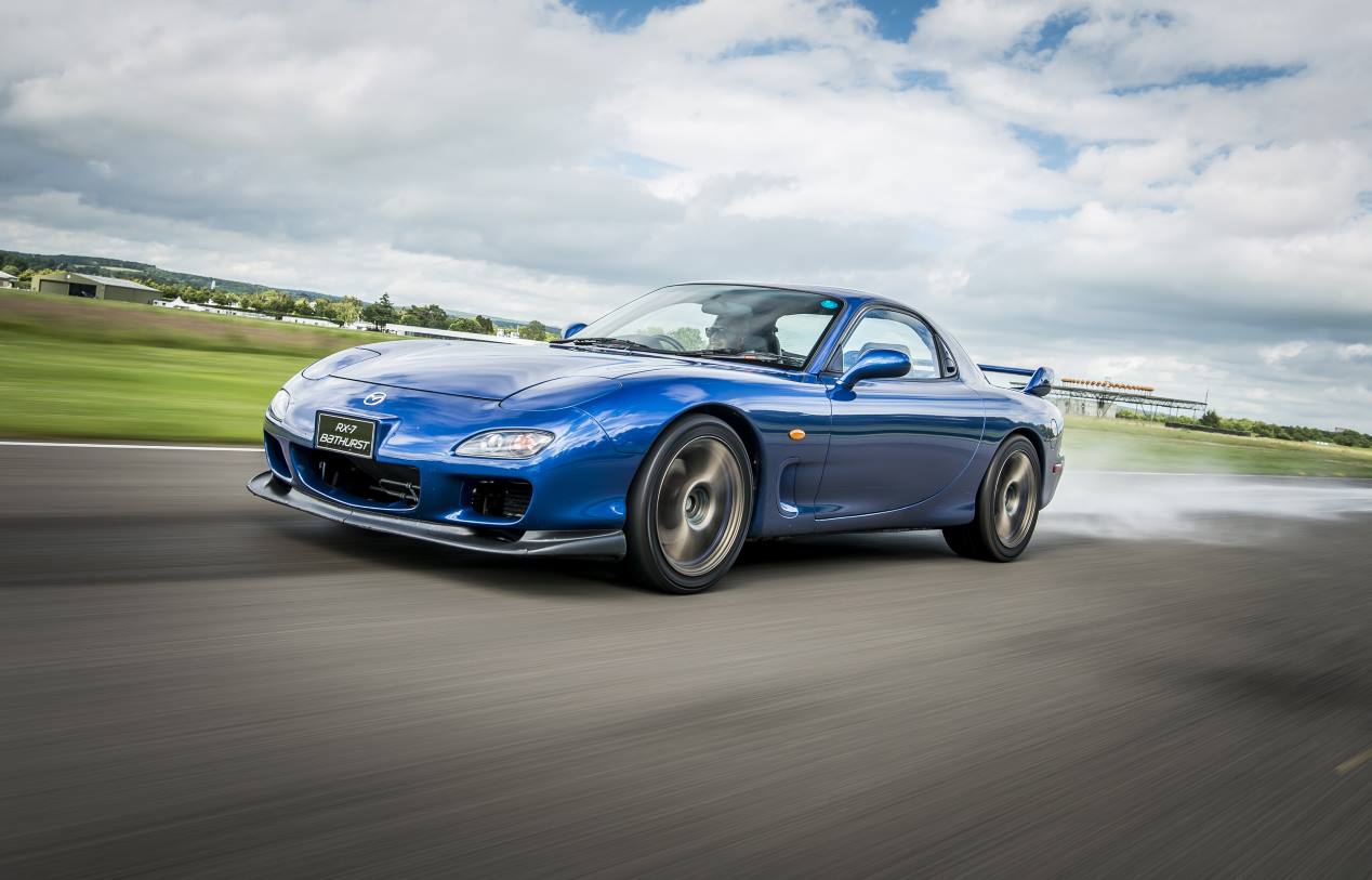 Mazda RX-7 con motor rotativo: un deportivo de culto