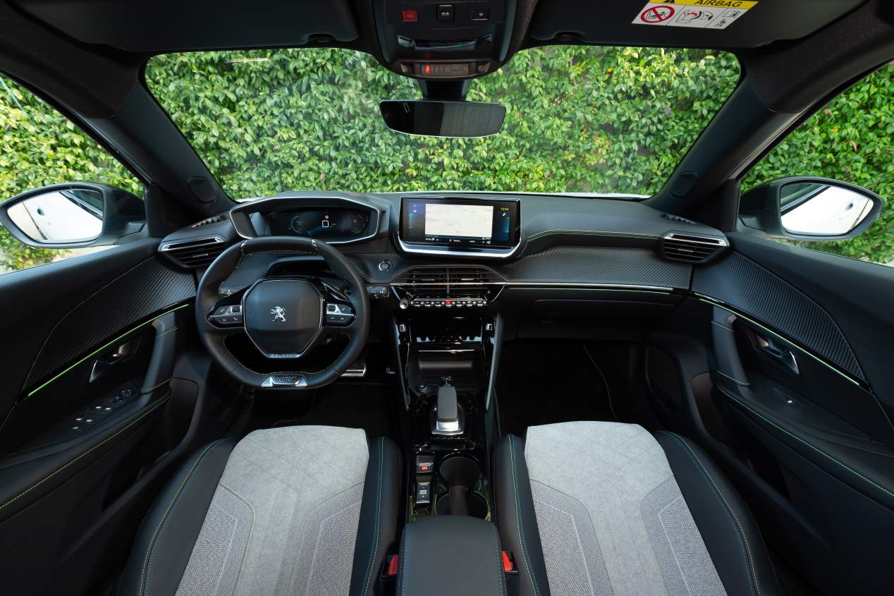 Estos son todos los coches eléctricos de Peugeot