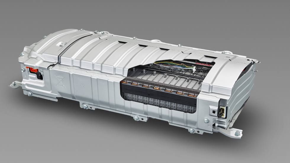 Toyota y Lexus trabajan para reciclar las baterías de sus coches 